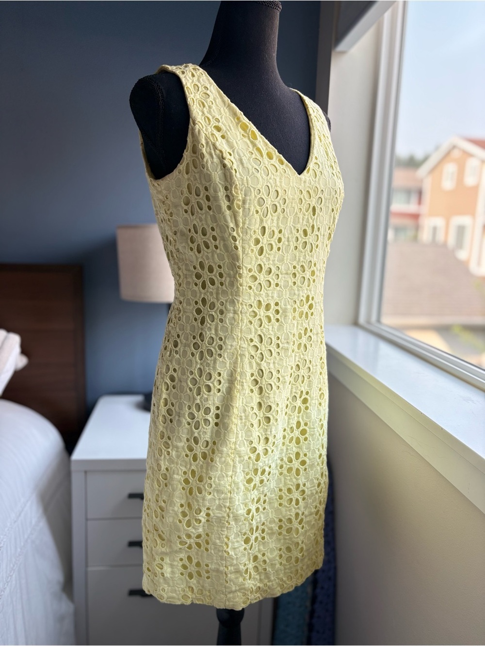 Tommy Hilfiger Butter Yellow Eyelet V-Neck Sleeveless Mini Dress - Picture 5 of 17